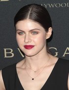 Alexandra Daddario : alexandra-daddario-1393502644.jpg