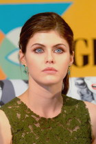 Alexandra Daddario : alexandra-daddario-1394132069.jpg