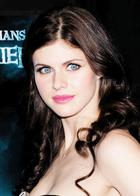 Alexandra Daddario : alexandra-daddario-1401206460.jpg