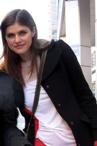 Alexandra Daddario : alexandra-daddario-1404418907.jpg