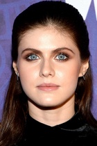 Alexandra Daddario : alexandra-daddario-1410021129.jpg