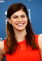 Alexandra Daddario : alexandra-daddario-1411923596.jpg