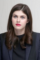 Alexandra Daddario : alexandra-daddario-1432578039.jpg