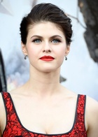 Alexandra Daddario : alexandra-daddario-1432745214.jpg