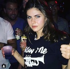 Alexandra Daddario : alexandra-daddario-1469393460.jpg