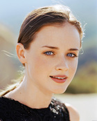 Alexis Bledel : alexis-bledel-1378055879.jpg