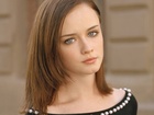 Alexis Bledel : alexis-bledel-1427218885.jpg