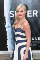 Amanda Michalka : amanda-michalka-1364711477.jpg