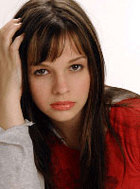 Amber Tamblyn : TI4U_u1141663882.jpg