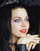 Amy Lee : amy-lee-1313218640.jpg