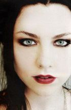 Amy Lee : amy-lee-1324221660.jpg