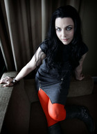 Amy Lee : amy-lee-1335934928.jpg