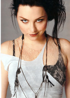 Amy Lee : amy-lee-1380382267.jpg