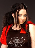 Amy Lee : amy-lee-1397832594.jpg