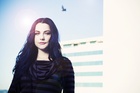 Amy Lee : amy-lee-1407024725.jpg