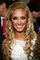 Anahi : anahi-1311955162.jpg