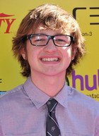 Angus T. Jones : angus-t-jones-1341188256.jpg