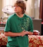 Angus T. Jones : angustjones_1274929129.jpg