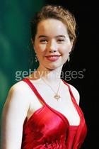 Anna Popplewell : TI4U_u1145296085.jpg