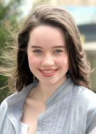 Anna Popplewell : anna_popplewell_1293599734.jpg