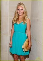 AnnaSophia Robb : annasophia-robb-1349625174.jpg