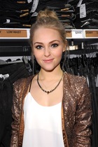 AnnaSophia Robb : annasophia-robb-1362898958.jpg