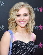 AnnaSophia Robb : annasophia-robb-1367111945.jpg