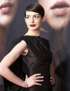 Anne Hathaway : anne-hathaway-1360235116.jpg