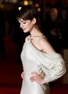 Anne Hathaway : anne-hathaway-1360235395.jpg