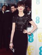 Anne Hathaway : anne-hathaway-1360690221.jpg