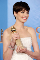 Anne Hathaway : anne-hathaway-1363234999.jpg