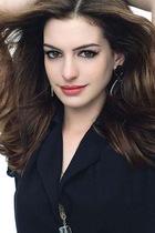 Anne Hathaway : anne-hathaway-1363558269.jpg