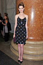 Anne Hathaway : anne-hathaway-1363976056.jpg