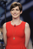 Anne Hathaway : anne-hathaway-1364314129.jpg