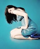 Anne Hathaway : anne-hathaway-1364450060.jpg