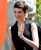 Anne Hathaway : anne-hathaway-1375713132.jpg