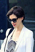 Anne Hathaway : anne-hathaway-1377288767.jpg