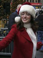 Anne Hathaway : anne-hathaway-1378056280.jpg