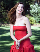 Anne Hathaway : anne-hathaway-1379443793.jpg