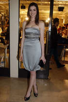 Anne Hathaway : anne-hathaway-1379618643.jpg