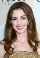 Anne Hathaway : anne-hathaway-1379618848.jpg