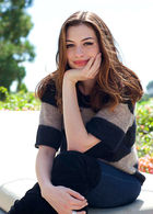 Anne Hathaway : anne-hathaway-1389466605.jpg