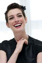 Anne Hathaway : anne-hathaway-1395919605.jpg