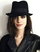 Anne Hathaway : anne-hathaway-1396180267.jpg