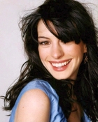 Anne Hathaway : anne-hathaway-1396180308.jpg