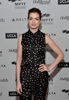 Anne Hathaway : anne-hathaway-1396977392.jpg