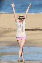 Anne Hathaway : anne-hathaway-1403364077.jpg