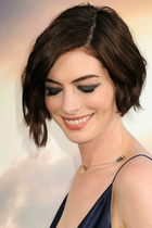 Anne Hathaway : anne-hathaway-1415469853.jpg