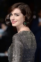 Anne Hathaway : anne-hathaway-1415469874.jpg