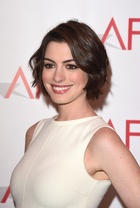 Anne Hathaway : anne-hathaway-1421174282.jpg